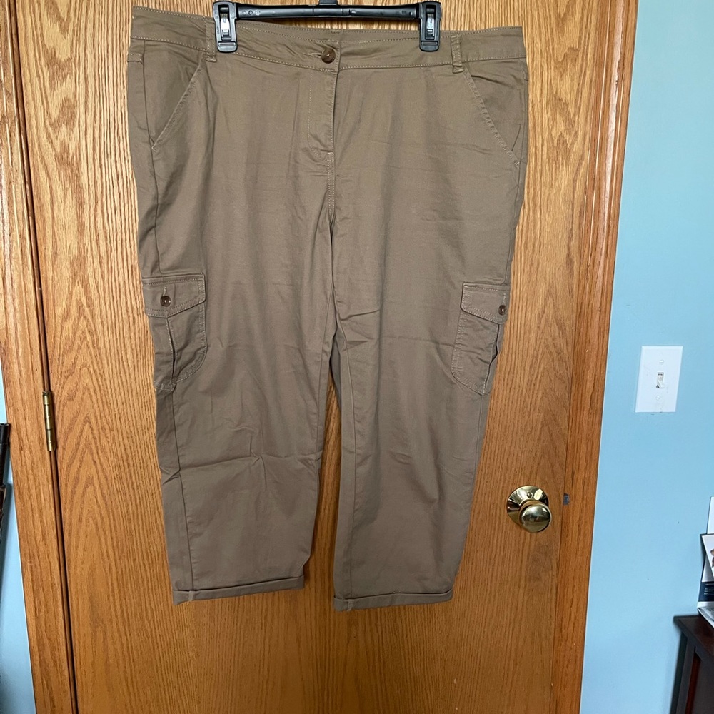 Liz Claiborne pants NWOT size 18